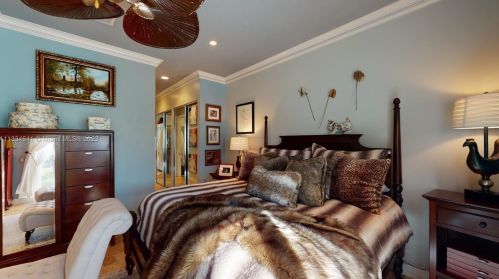 11269 Northland Dr, Fort Pierce FL 34987-1942 exterior