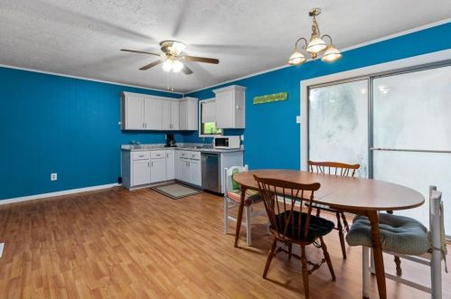 1866 Hillsway, Lithonia GA 30078-2481 exterior