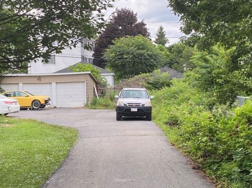 18 Falmouth St, Worcester MA 01607-1313 exterior