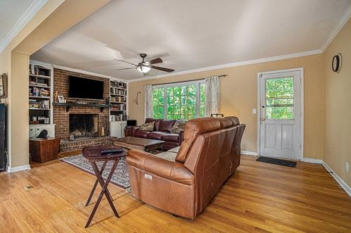 1638 Kellogg Spg Dr, Atlanta GA 30338-6007 exterior