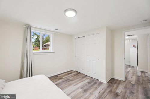 5117 Mount Vernon Memorial Hwy, Alexandria VA  22309-3319 exterior