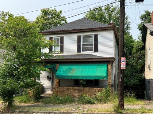 213 Cedarhurst St, Pittsburgh, PA 15210-1250