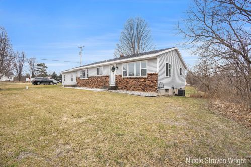 4013 8th Ave, Wyoming MI  exterior