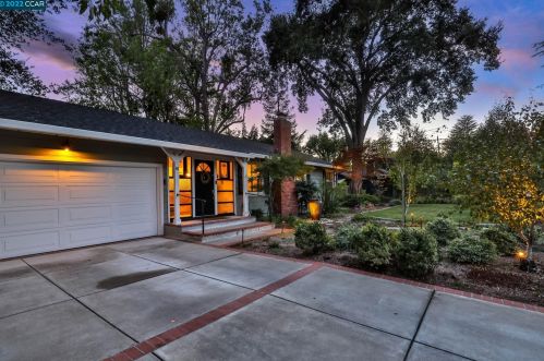 81 Byron Dr, Concord CA 94523-4102 exterior