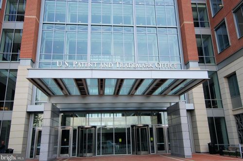 321 Fayette St, Alexandria VA 22314-2434 exterior