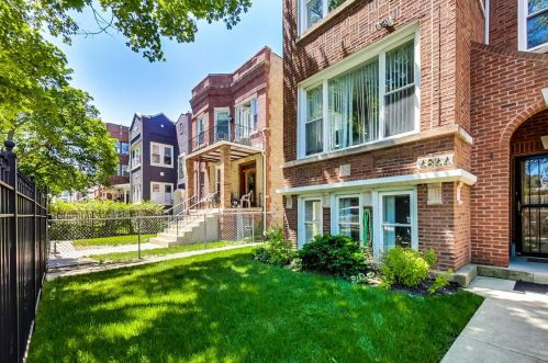 4844 Spaulding Ave, Chicago, IL 60625-5205