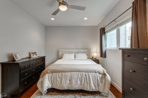 1926 Drake Ave, Chicago IL  60647-3605 exterior