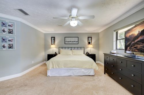 1243 Starlite Cv, Fort Pierce FL  34986-2012 exterior