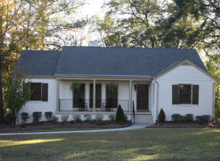 225 Midvale Dr, Atlanta, GA 30342-3326