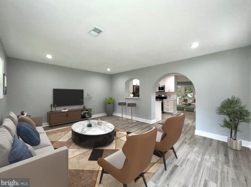 5910 Brookview Dr, Alexandria VA 22310-1819 exterior