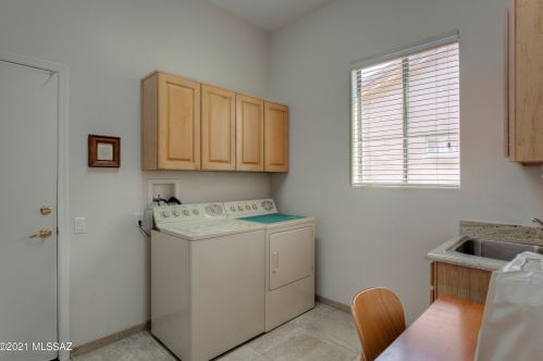 4707 Piccadilly Dr, Green Valley AZ 85622-5465 exterior