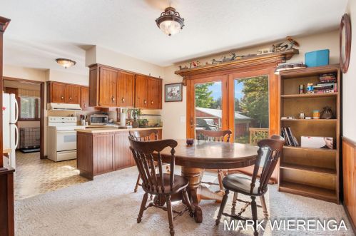 431 Mt Garfield Rd, Meskegon MI 49441-6000 exterior