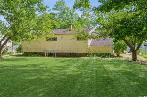 218 Fruitwood Ln, Central Islip NY 11722-2502 exterior