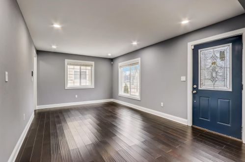 5350 45th St, Milwaukee, WI 53220-5100