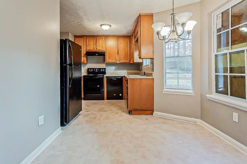 6299 Marbut Farms Ln, Lithonia, GA 30058-8979