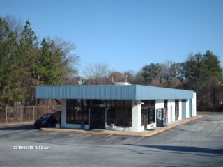 1931 Roosevelt Hwy, Atlanta GA  30337-4303 exterior