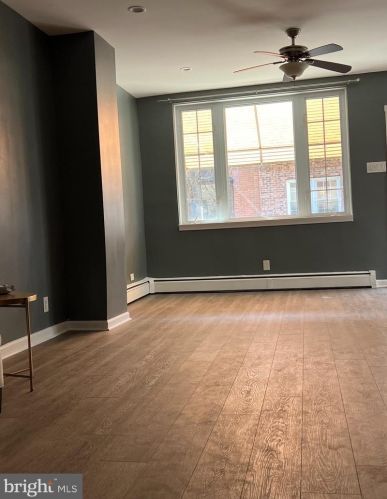 2537 Camac St, Philadelphia PA  19148-4311 exterior