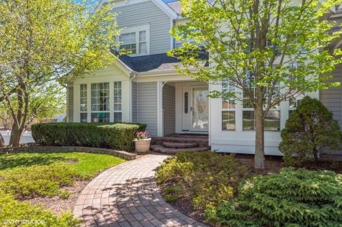 1840 Somerfield Ln, Bull Valley, IL 60014-2043