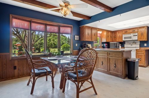 7451 99, Milwaukee WI 53227-3632 exterior