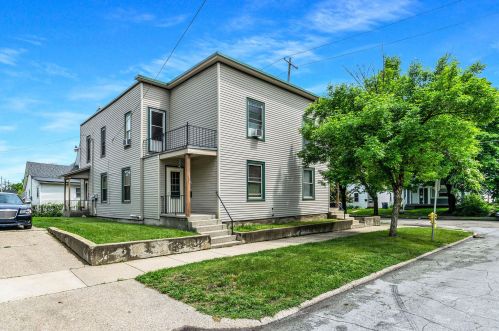 801 Hovey St, Grand Rapids, MI 49504-6227