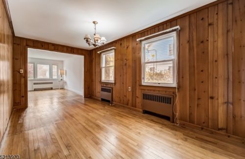 54 Nishuane Rd, Montclair NJ  07042-2425 exterior