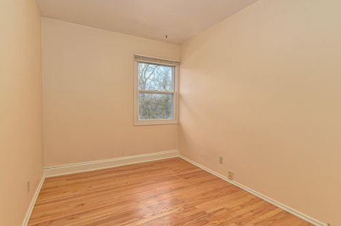 11709 Potter Rd, Milwaukee WI 53226-3658 exterior