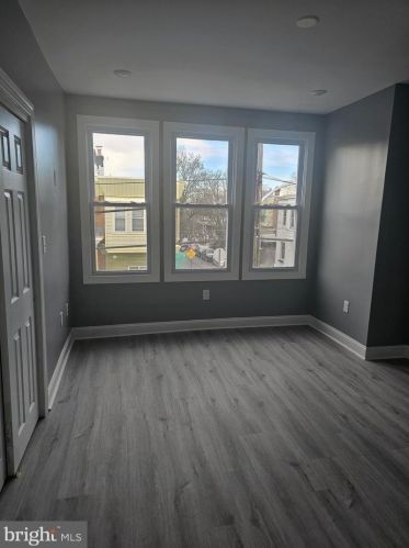 1329 26 St, Philadelphia PA 19146-4402 exterior