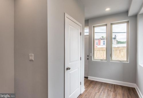 2037 Lawrence St, Philadelphia PA 19120-1828 exterior