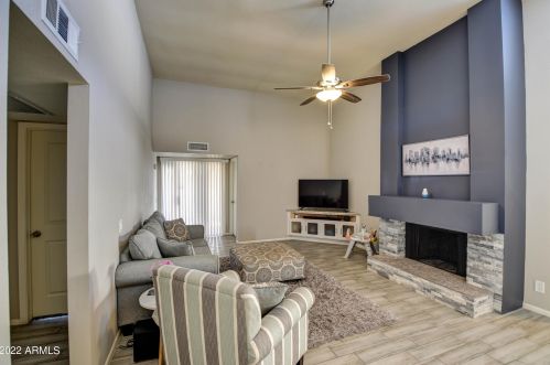 11620 30 Ln, Phoenix AZ 85027-1747 exterior