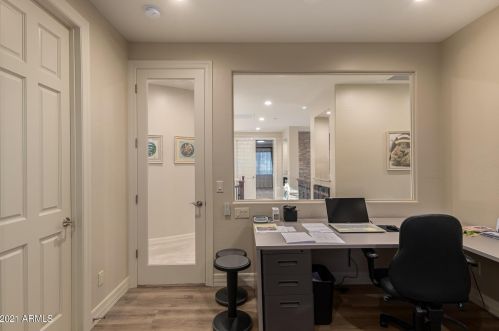 25401 45th Dr, Phoenix AZ  85083-2243 exterior