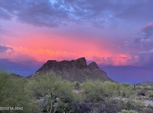 2240 Lone Star Pl, Tucson AZ  85713-6732 exterior