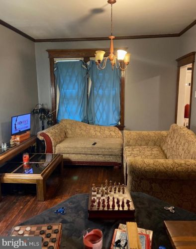 1238 Kenwood Ave, Camden NJ 08103-2815 exterior