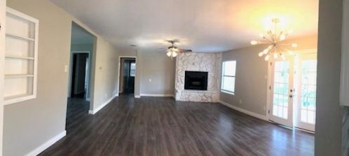 2410 Anderson St, Irving, TX 75062-7101