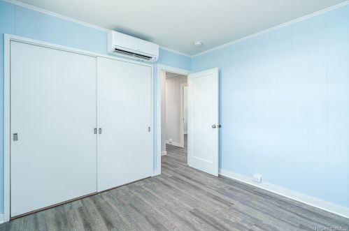 757 22nd Ave, Honolulu HI  96816-4519 exterior