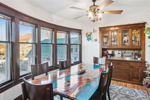 686 Duluth St, Saint Paul MN  55106-4710 exterior