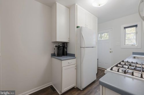 4312 Vermont Ave, Alexandria VA  22304-4922 exterior