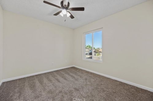 5804 Cedar Gln Ln, Bakersfield CA 93313-3345 exterior
