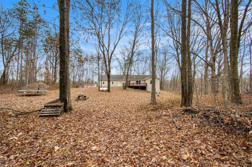 2668 35 St, Allegan MI 49010-9224 exterior