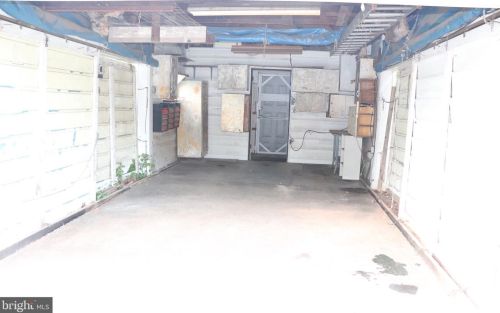 727 Chestnut St, Limerick PA 19468-2117 exterior