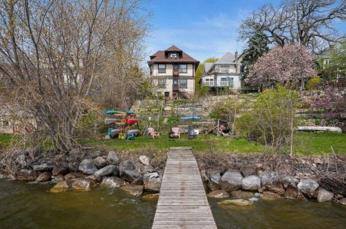 909 Spaight St, Madison WI 53703-4553 exterior