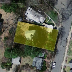 10 Crehore Dr, Newton MA 02462-1109 aerial view