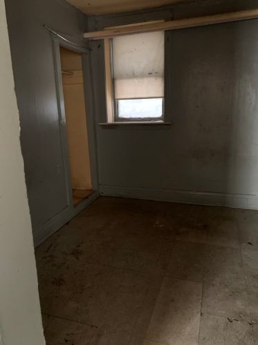 1916 Ridgeway Ave, Chicago IL 60632-3247 exterior