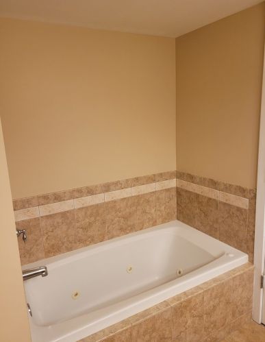 3611 Montrose Ave, Chicago IL  60618-1084 exterior