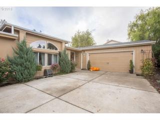 3429 Lk Vanessa Cir, Salem OR  97304-9550 exterior