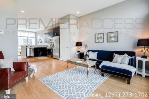 1133 Hope St, Philadelphia PA 19122-4611 exterior