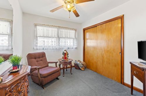 1019 109, Milwaukee WI 53214-2308 exterior