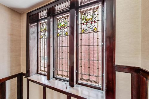 5816 Blackstone Ave, Chicago, IL 60637-1839