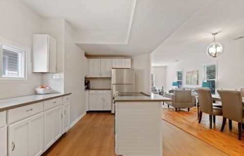 2128 Mobile Ave, Chicago IL 60634-1547 exterior