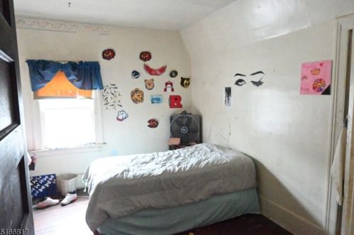 186 9 St, Newark NJ 07107-1925 exterior