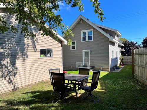 928 22 St, Manitowoc WI 54220-2555 exterior